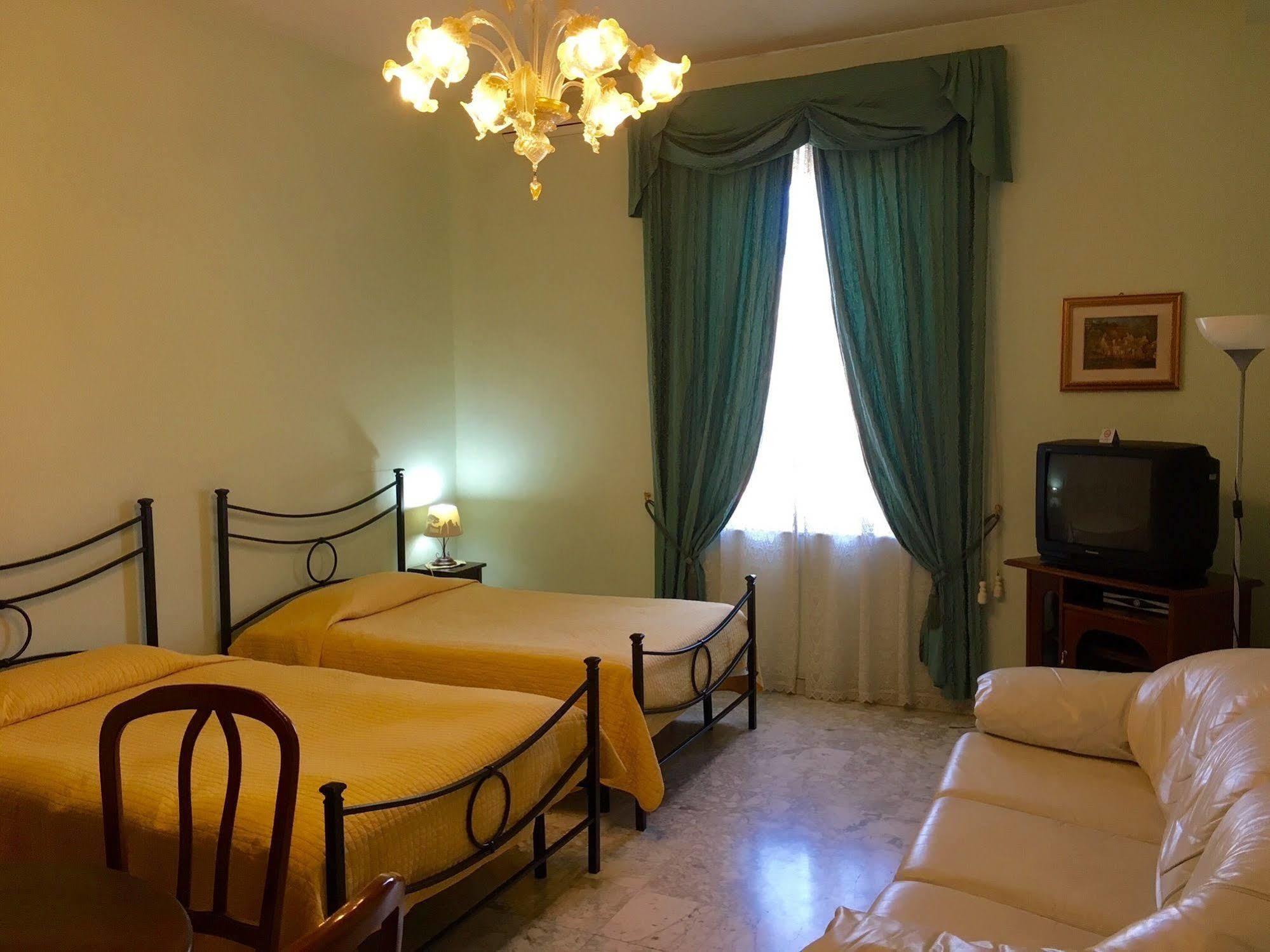 Bed and breakfast Il Tesoro 3*